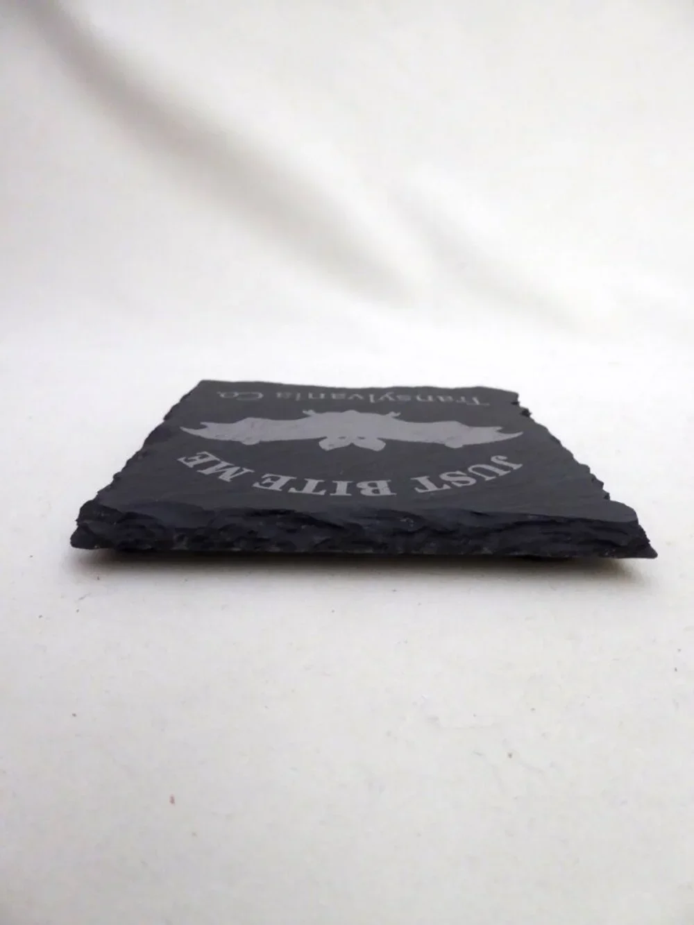 NEW 4” HALLOWEEN SLATE STONE DRINK COCKTAIL COASTER BAT TRANSYLVANIA DRACULA